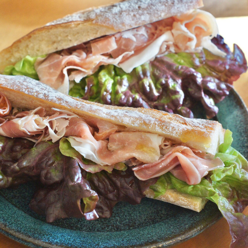 バゲット トラディション(ル パン ドゥ ジョエル・ロブション ニュウマン新宿店)