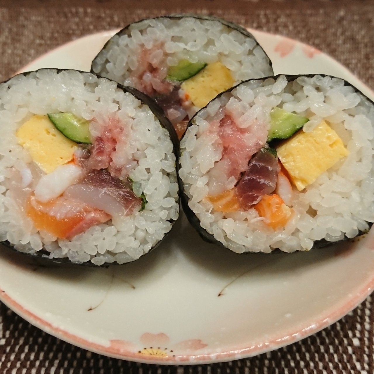 海鮮恵方巻き テイクアウト すし 銚子丸 横浜都筑店 の口コミ一覧 おいしい一皿が集まるグルメコミュニティサービス Sarah 海鮮恵方巻き テイクアウト すし 銚子丸 横浜都筑店 の口コミ一覧 おいしい一皿が集まるグルメコミュニティサービス Sarah