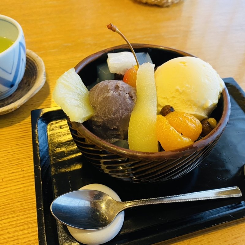 クリームあんみつ(紀の善 （きのぜん）)