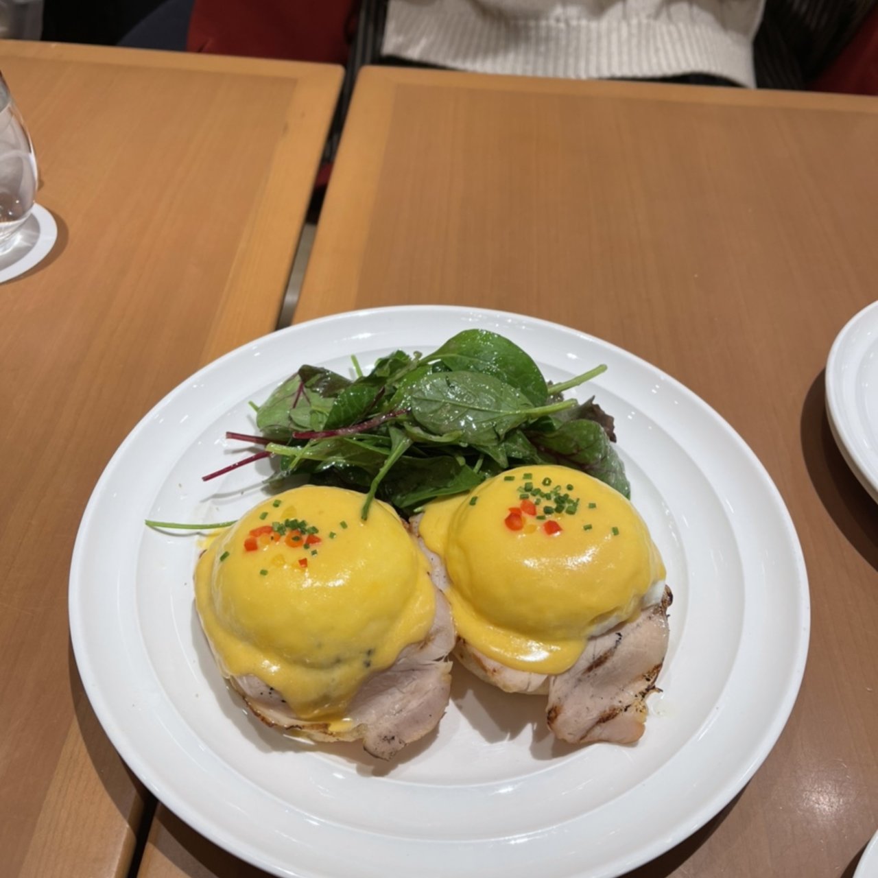 東京都で食べられる人気エッグベネディクトランキング Sarah サラ