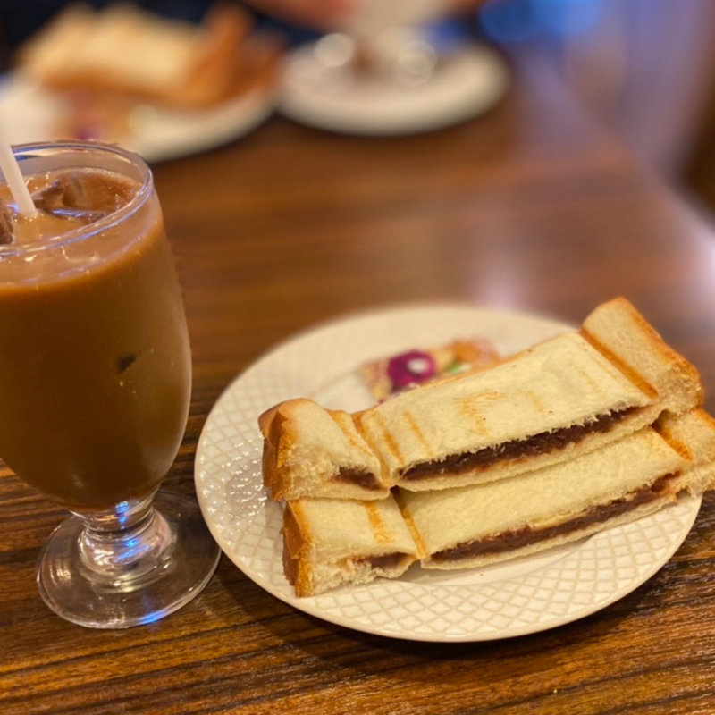 モーニング(ドリンク代のみ)(リヨン )