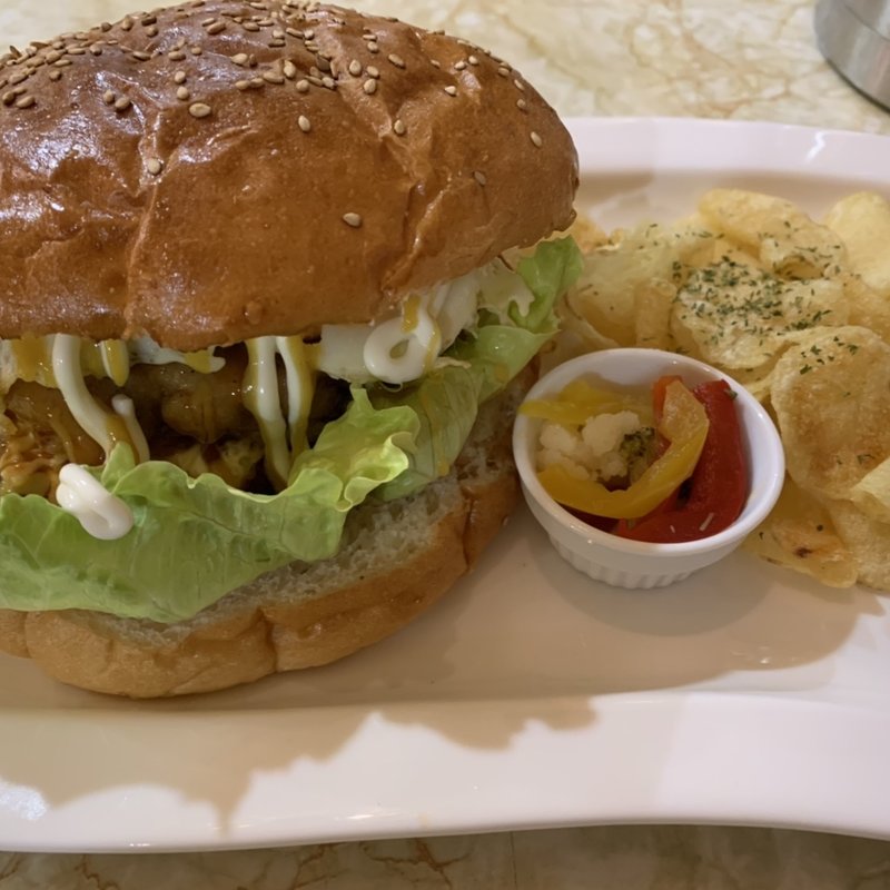 ローストチキンのテリヤキサンド(カフェ・ド・ブルー （Cafe de Blue）)