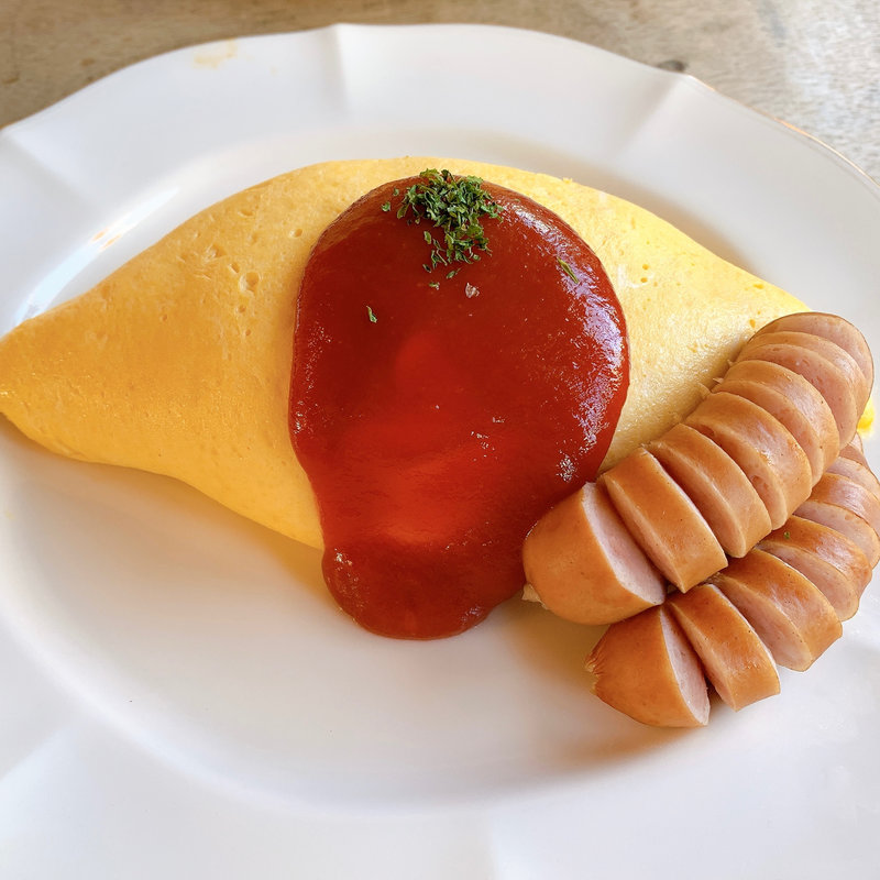 ソーセージオムライス(美味しいもの研究所)