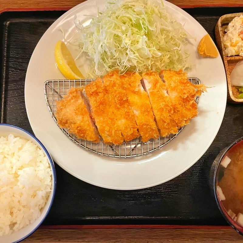ロースカツ定食(トンカツ洋食酒房フライ)