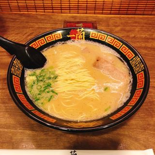 明治神宮前 原宿 駅周辺で食べられる豚骨ラーメンランキング Sarah サラ