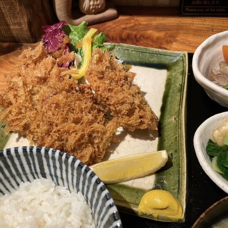 ヒレカツ定食(神楽坂 睦)