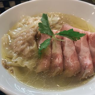 チャーシュー、ワンタン鶏と水塩(麺．SUZUKi （メン スズキ）)