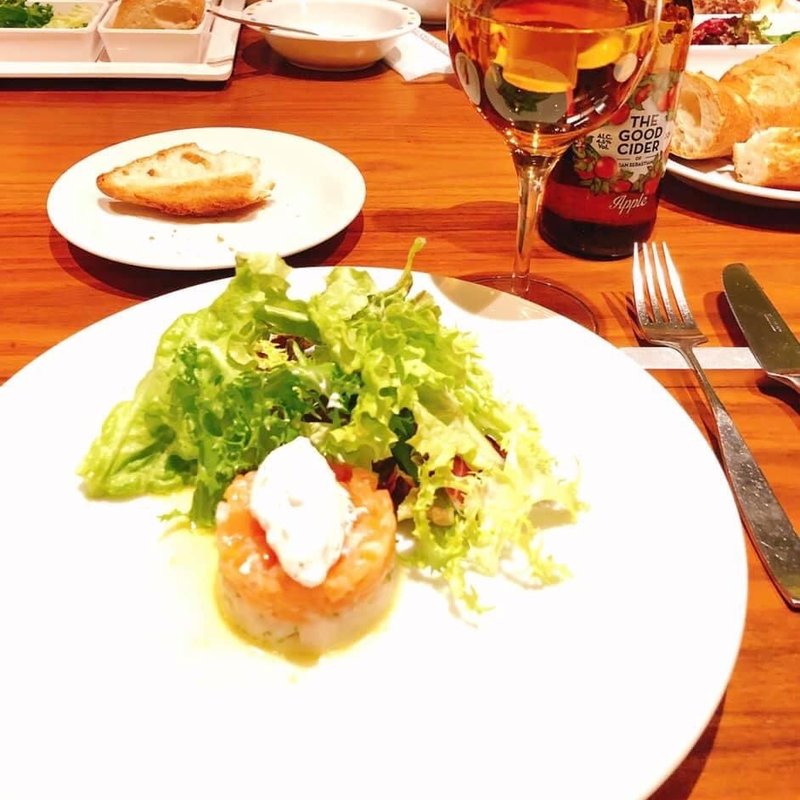 サーモンと帆立のタルタル(L'AVANT-GOUT)