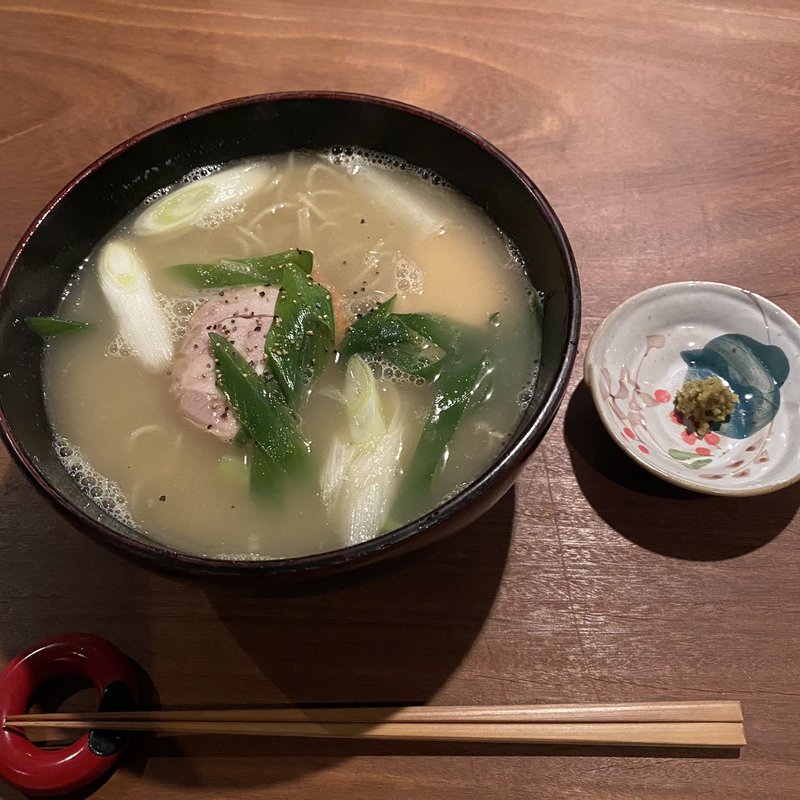 (手打ち蕎麦と和食　楽)