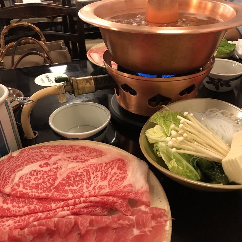 A．牛ロース（70g）＋豚ロース（70g）(しゃぶせん 銀座店)