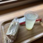 コンビーフとポテサラサンド(ツミキ)