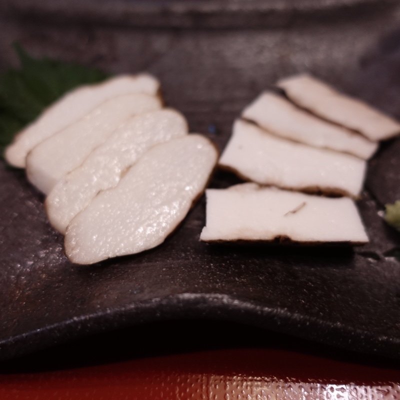 自然薯刺し(地魚と自然薯料理 海山)