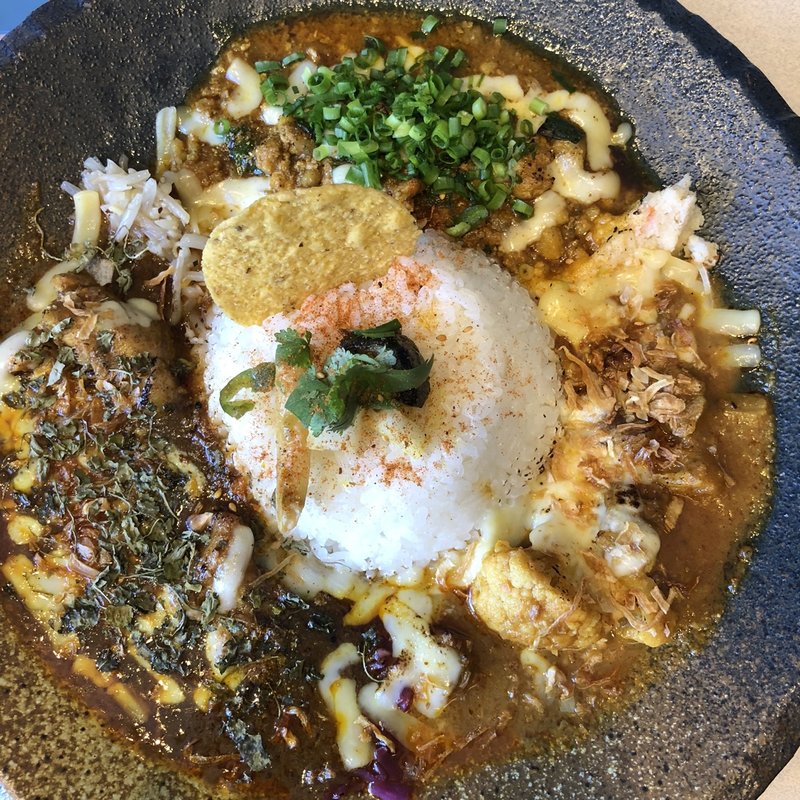 3種あいがけカレー : 木曜日(ハーティーズ)