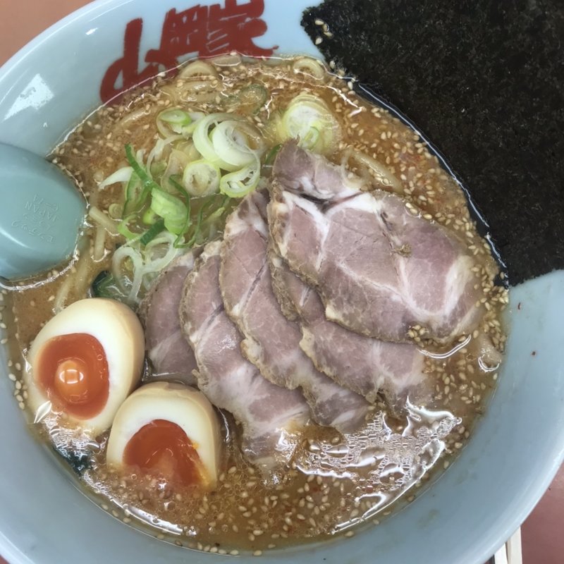 特製味噌チャーシュー普通盛(ラーメン山岡家 笛吹店 )
