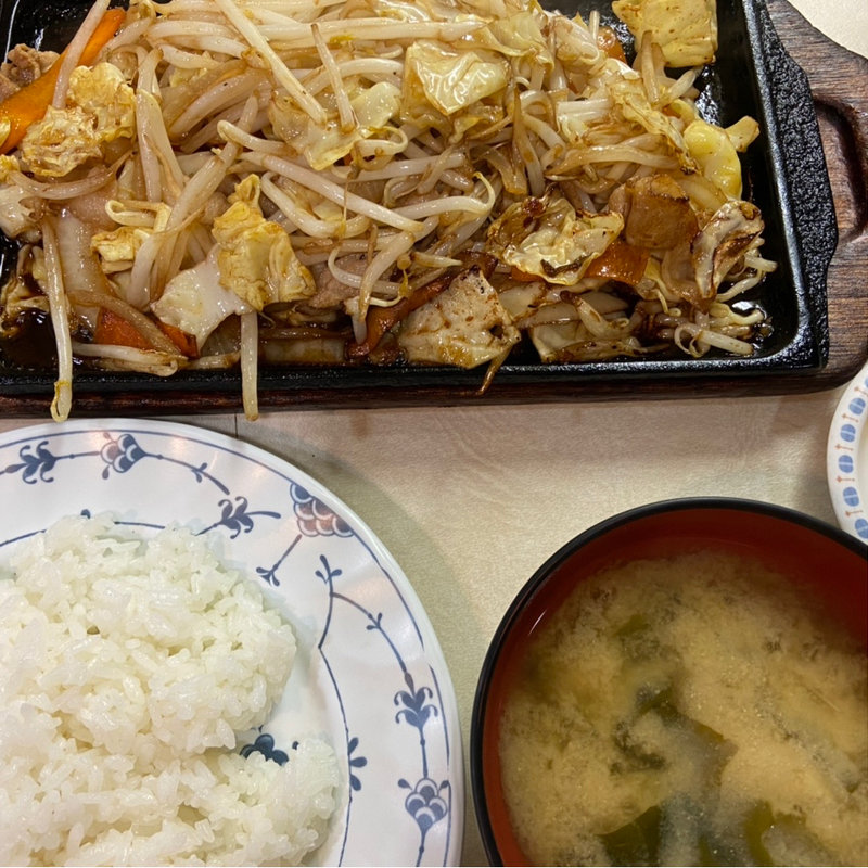 鉄板焼定食　豚肉(れすとらん はと屋)