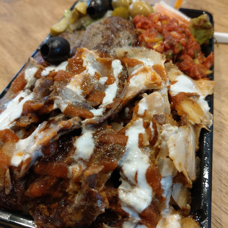 トリプル弁当(スターケバブ・アキバテラス)