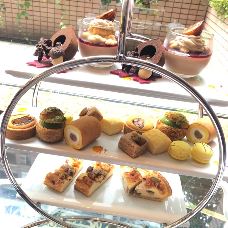 アフタヌーンティー(ロイヤルパークホテル ロビーラウンジ フォンテーヌ)