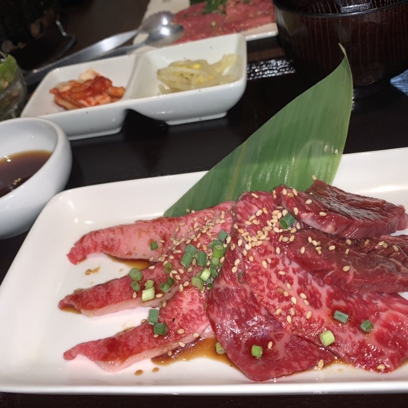 焼肉三種ランチ(炭火和牛一頭焼肉 錦)