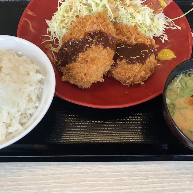 メンチカツ定食(かつや　福岡野多目店)