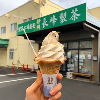 ピーナッツソフトクリーム(静岡長峰製茶 横浜南支店)