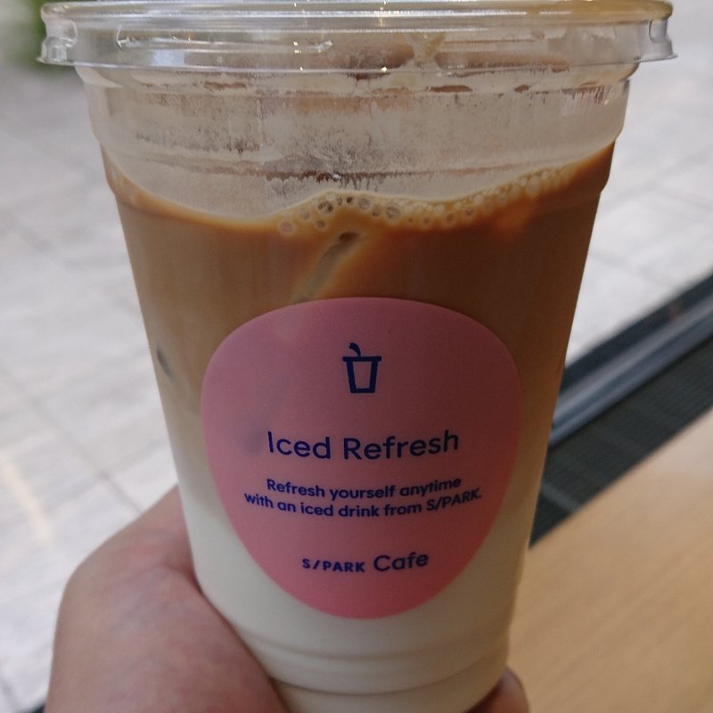 アイスカフェラテ(S/PARK Cafe Shiseido Parlour(エス/パーク カフェ 資生堂パーラー))