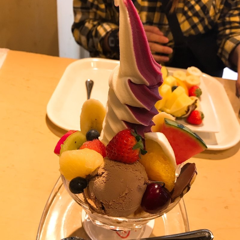 フルーツパフェ(タマル （TAMARU）)