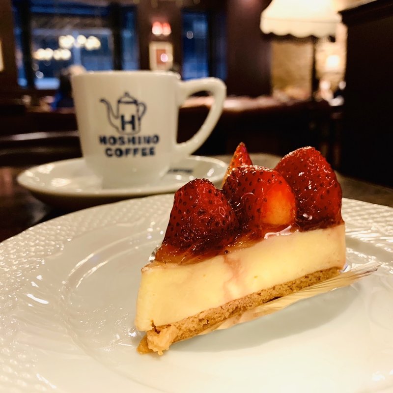 苺のレアチーズケーキ(星乃珈琲店 荻窪店)