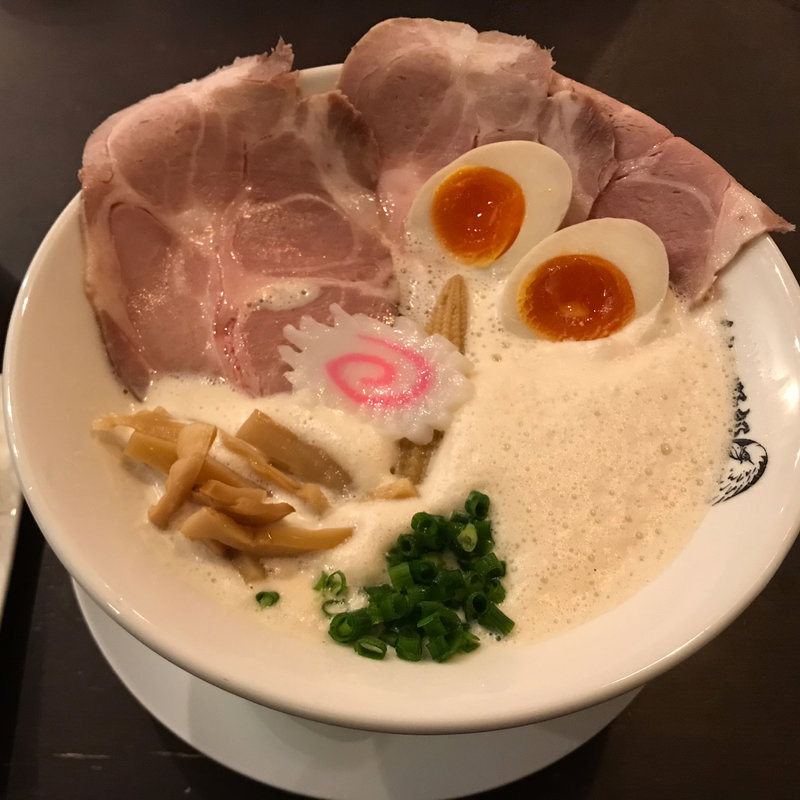 フライング野郎(らーめん FLYINGチキン野郎)