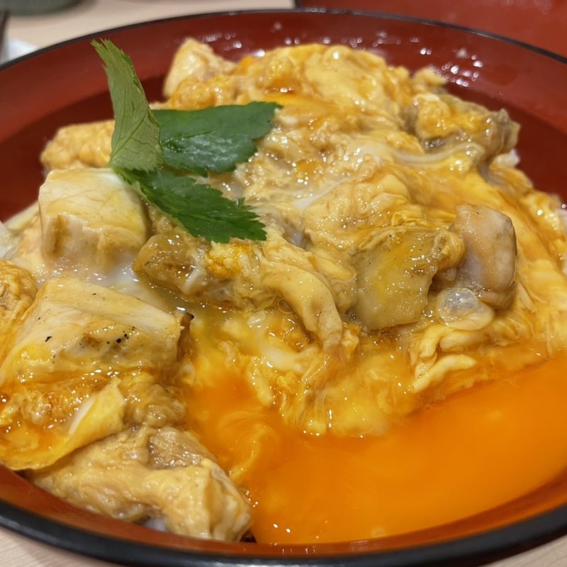 上 親子丼(やきとりお㐂樂 コレド室町テラス)