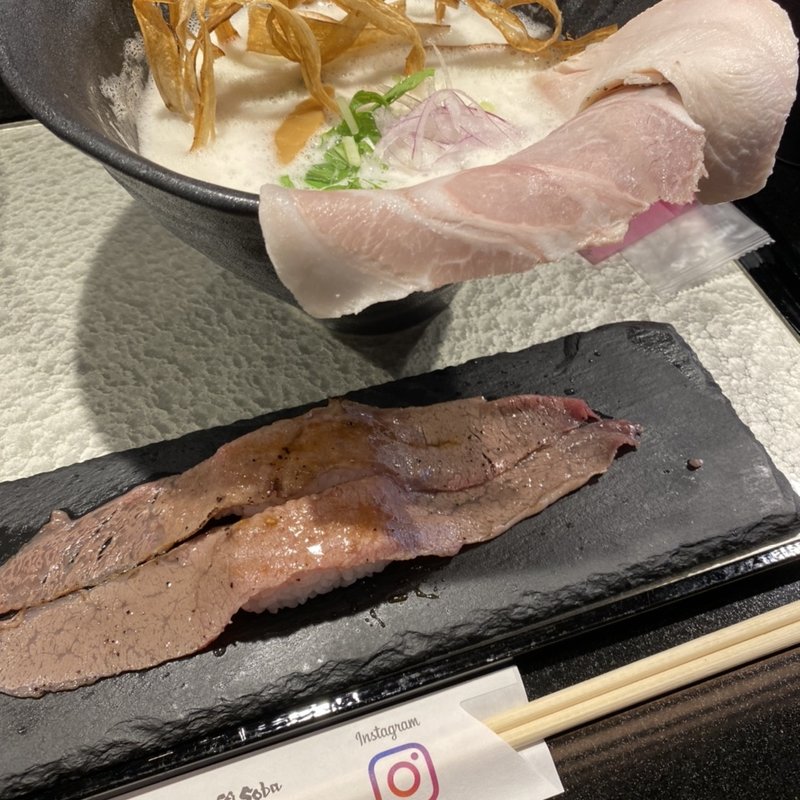 (鶏soba座銀　神戸本店)
