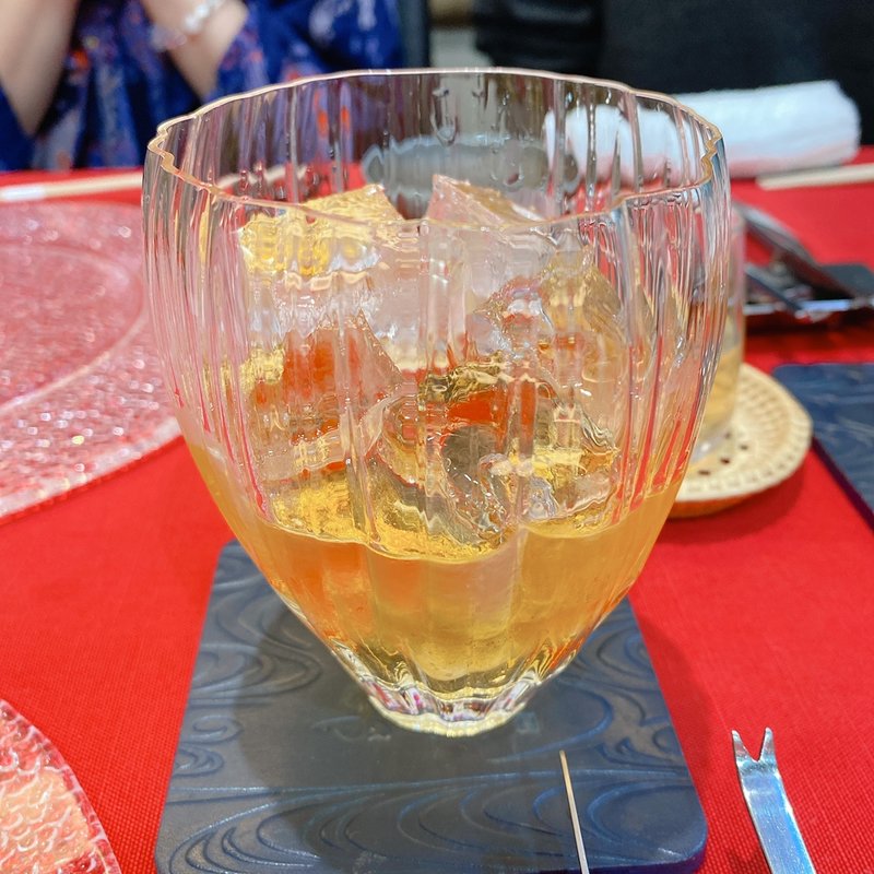 梅酒ロック　（梅麟）(まん乃)