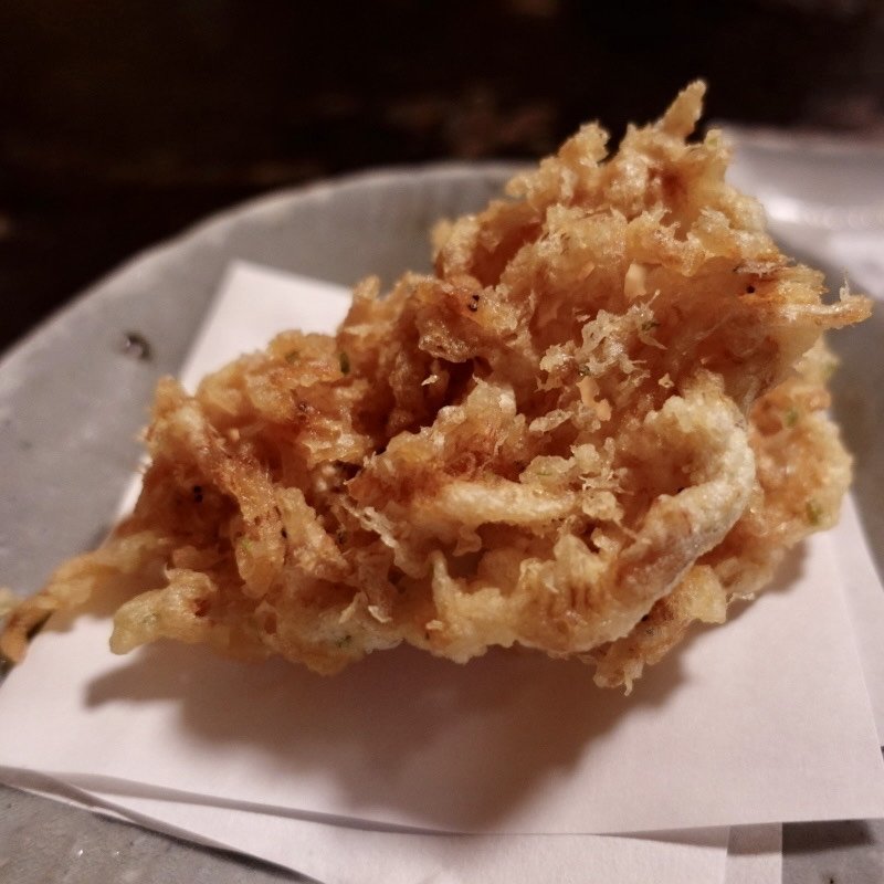 生桜海老のかき揚げ(朴念仁 （ぼくねんじん）)