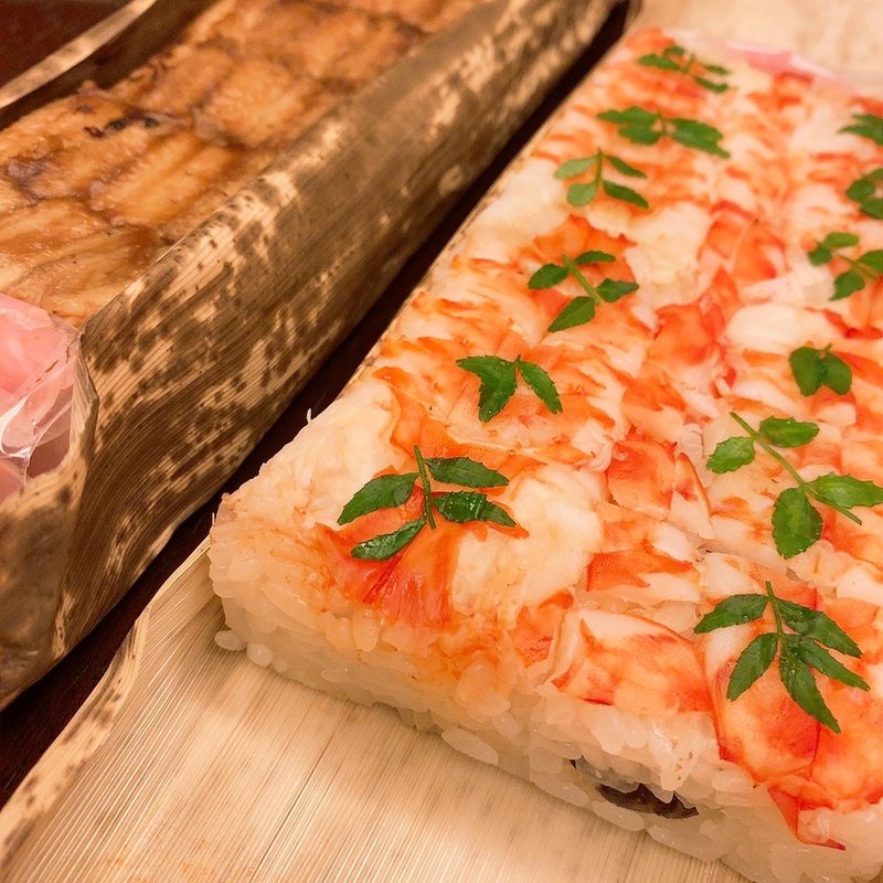 海老の押し寿司(檜垣(ひがき))