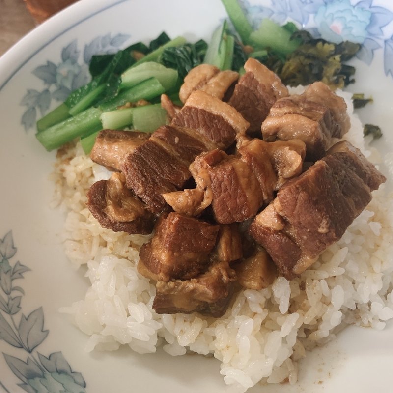 魯肉飯(台湾料理 慶龍（チンロン）)
