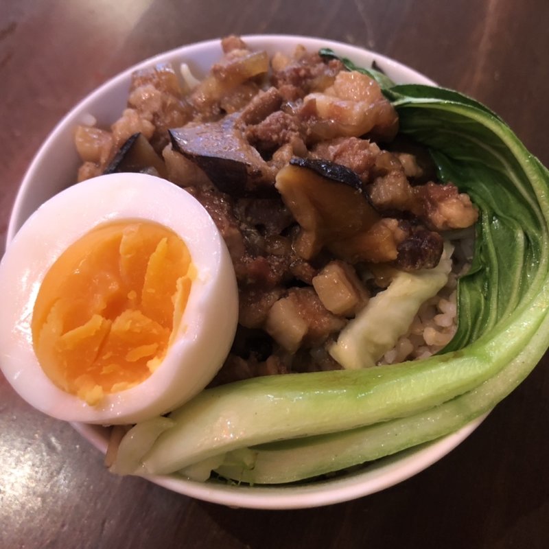 ルーロー飯(台灣夜市101)