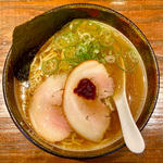 魚介醤油ラーメン(スズメバチ)