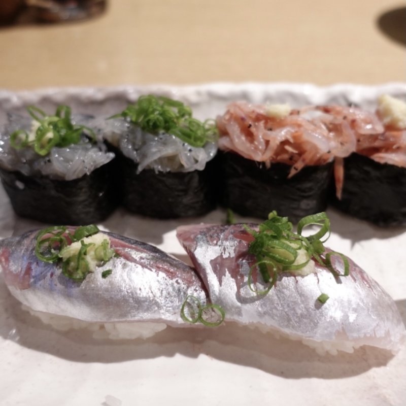 三色にぎり(魚河岸 丸天 魚河岸店)