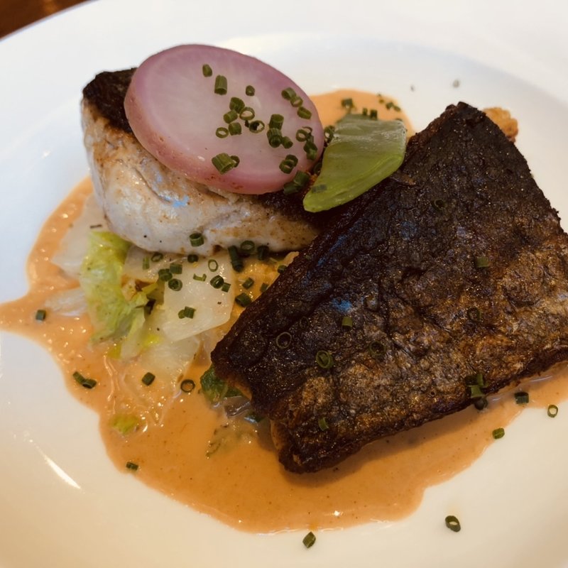 寒さわらのポワレ(築地フレンチ メゾン ミッシェル)