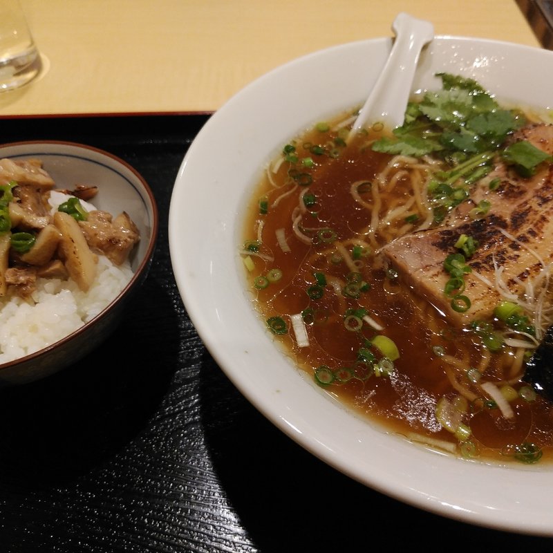 ラーメンランチ(肉処ろじ 南越谷)