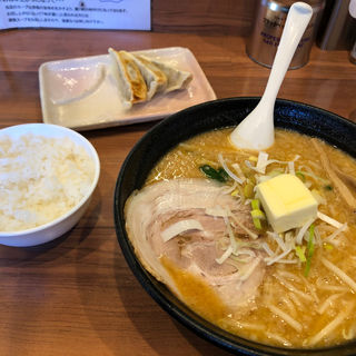 味噌バターラーメン(なりたけ 池袋店)