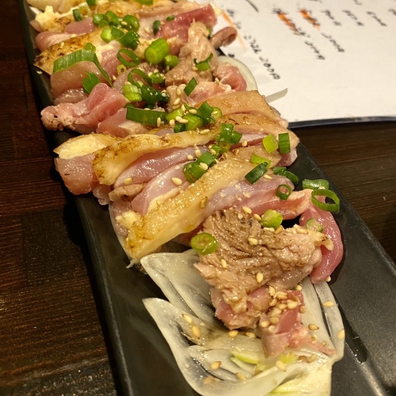 鳥のたたき(麺や 流)