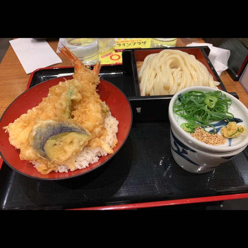 (さぬき麺業 東京駅店)