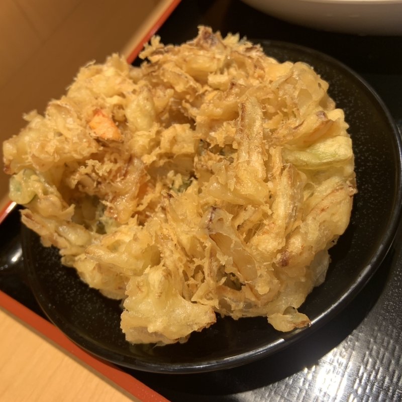 特大かき揚げ(よもだそば　新宿西口店)