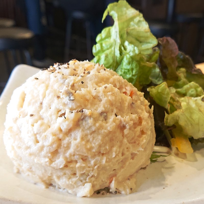 アンチョビポテトサラダ(八郎酒場 本店)