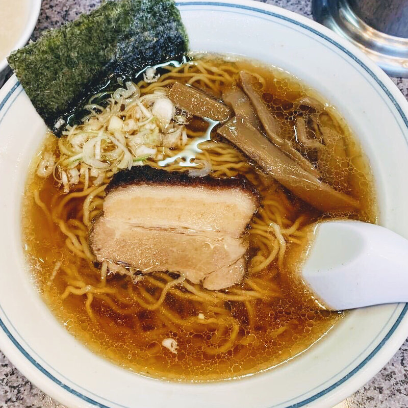 ラーメン(味の萬楽)