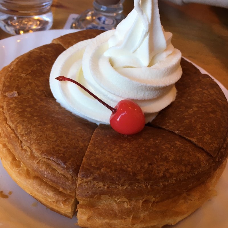 シロノアール(コメダ珈琲店 昭和橋店)