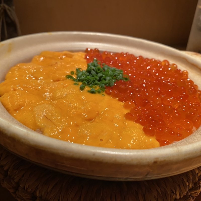 雲丹とイクラの御飯(魚輝)