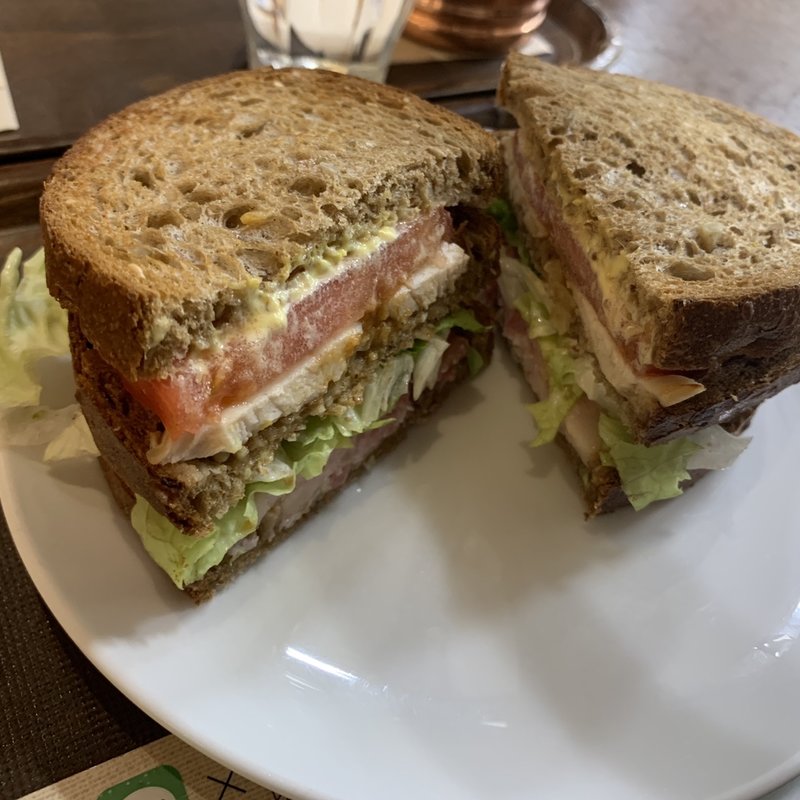 厚切りベーコンクラブハウスサンド(上島珈琲店 横浜元町店)