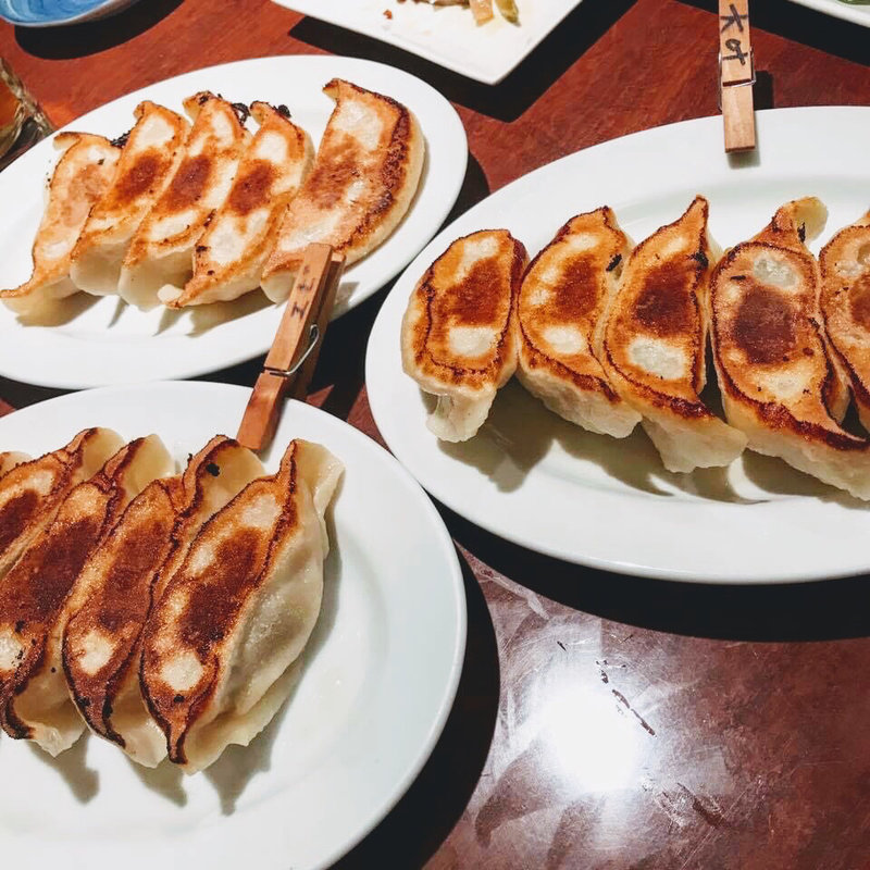 焼き餃子(餃子のハルピン)