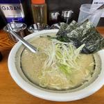 ラーメン(カマリヤ大将)